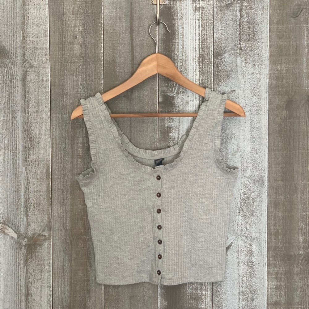 SOLD! {Wild Fable} Crop Tank Top - Picture 1 of 8